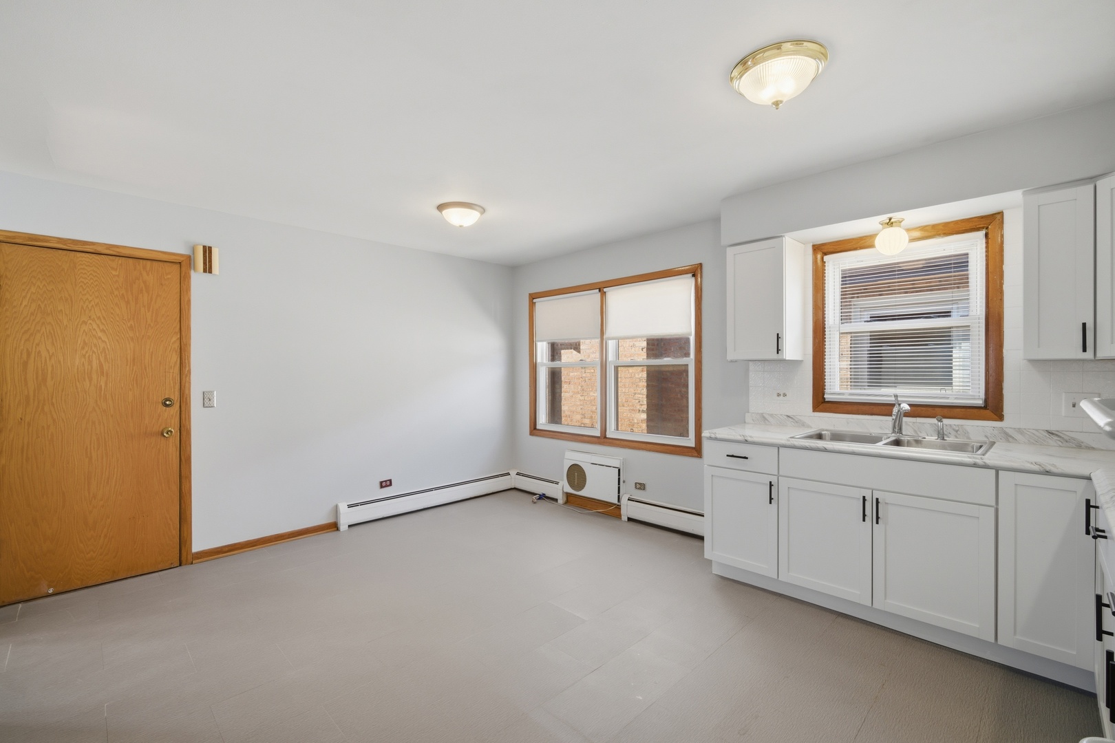 8645 W Summerdale Avenue #3, Chicago, IL 60656