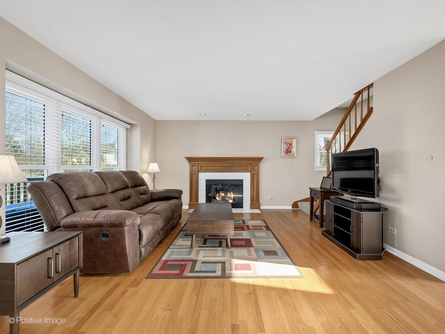 306 Carrie Court, North Aurora, IL 60542