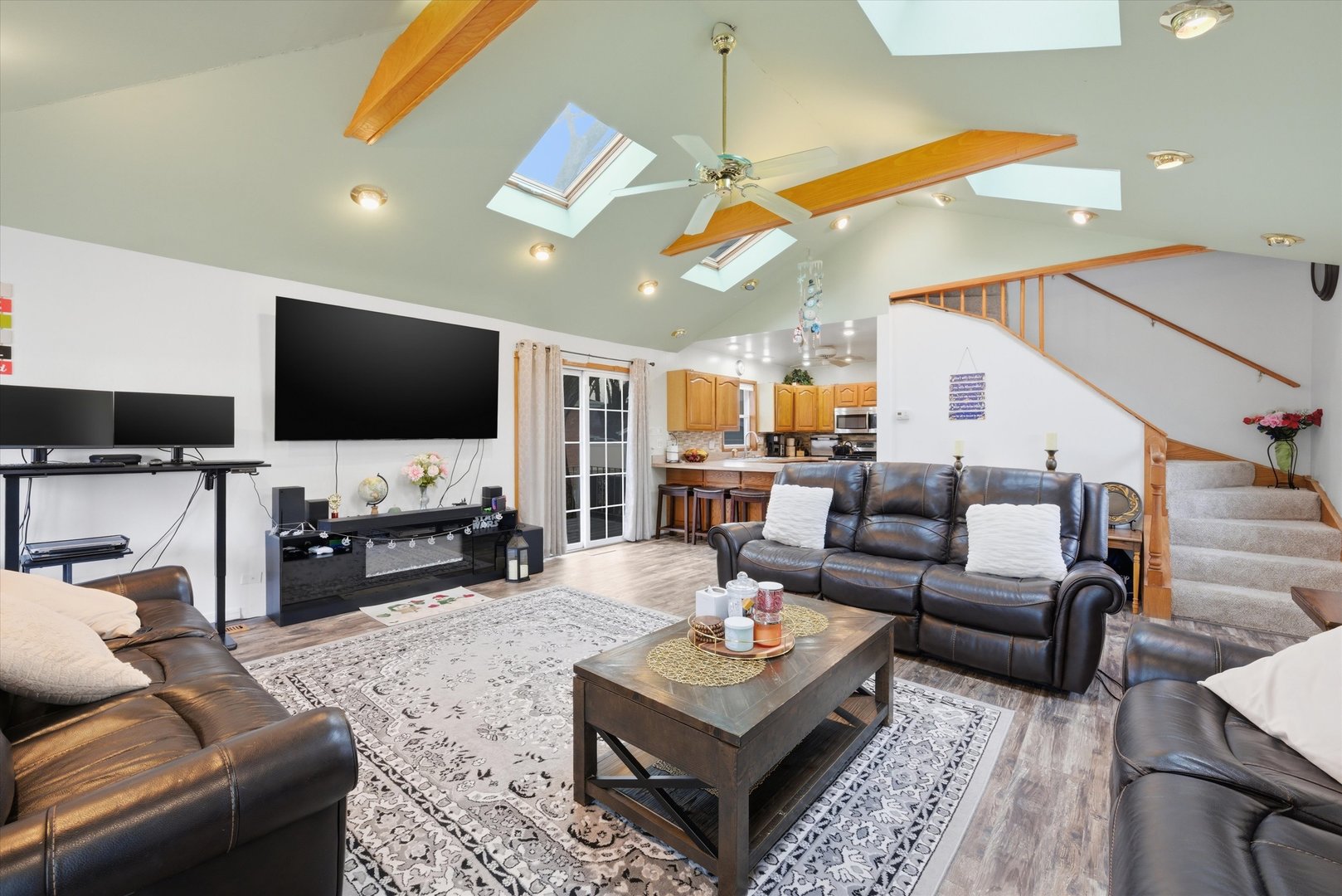 10716 S Nashville Avenue, Worth, IL 60482