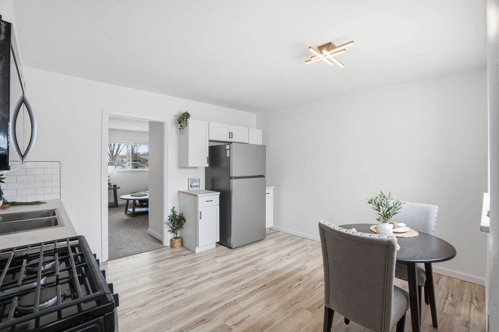 416 6 Street, Milan, IL 61264