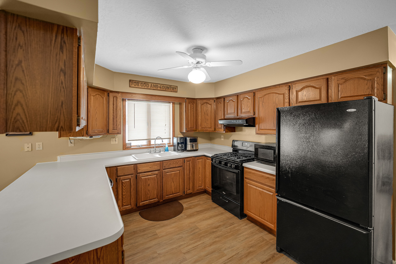 375 MEADOWS N Road, Bourbonnais, IL 60914