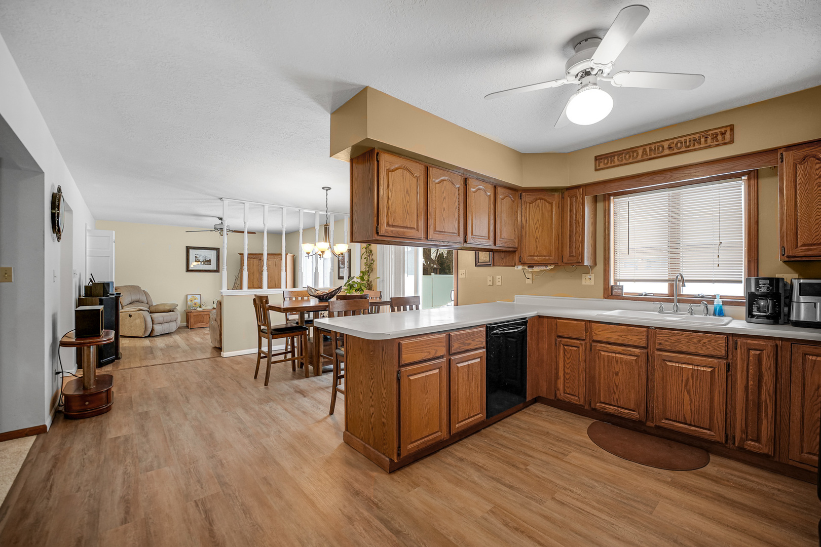 375 MEADOWS N Road, Bourbonnais, IL 60914