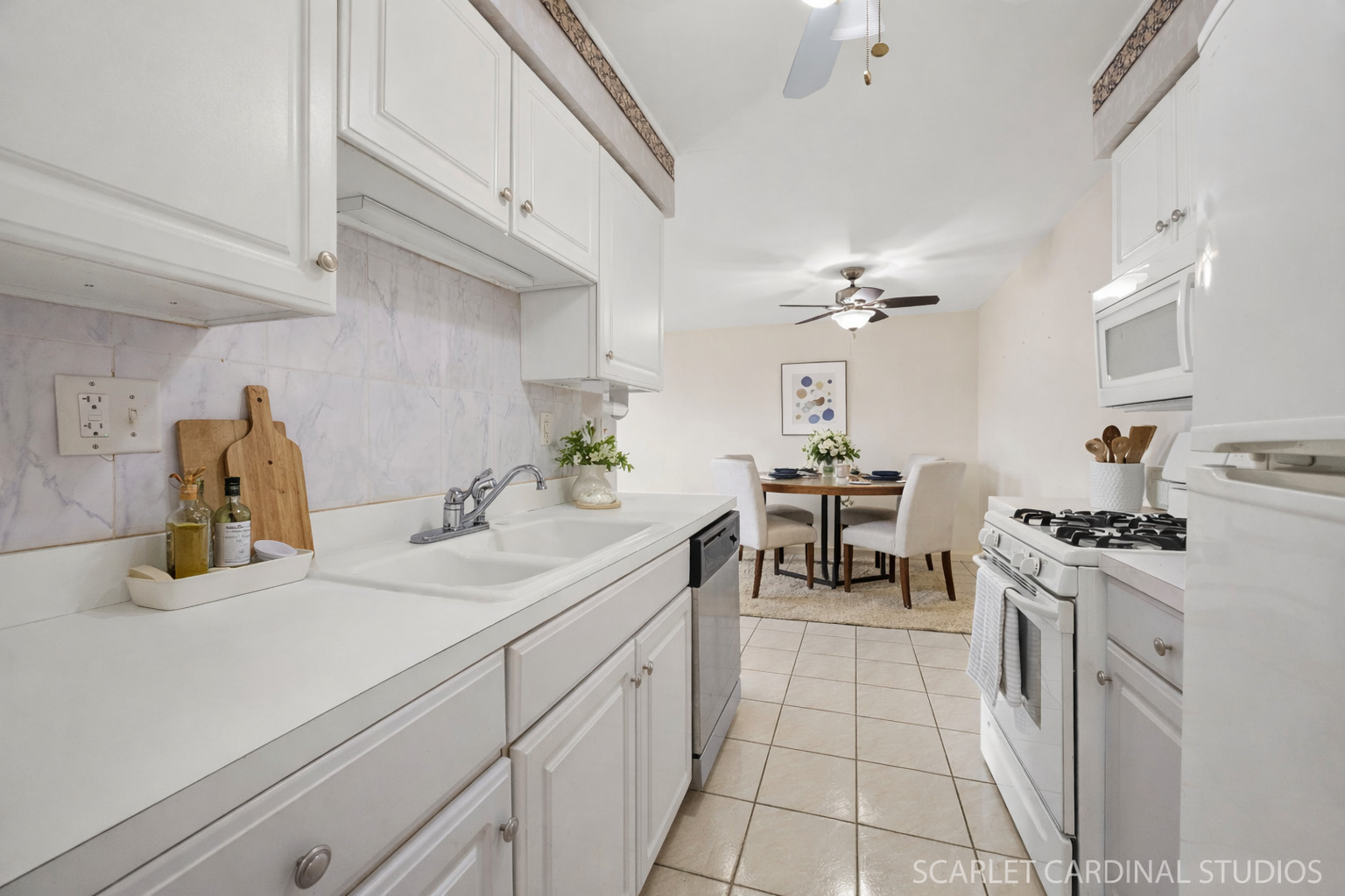 1198 Royal Glen Drive #314, Glen Ellyn, IL 60137