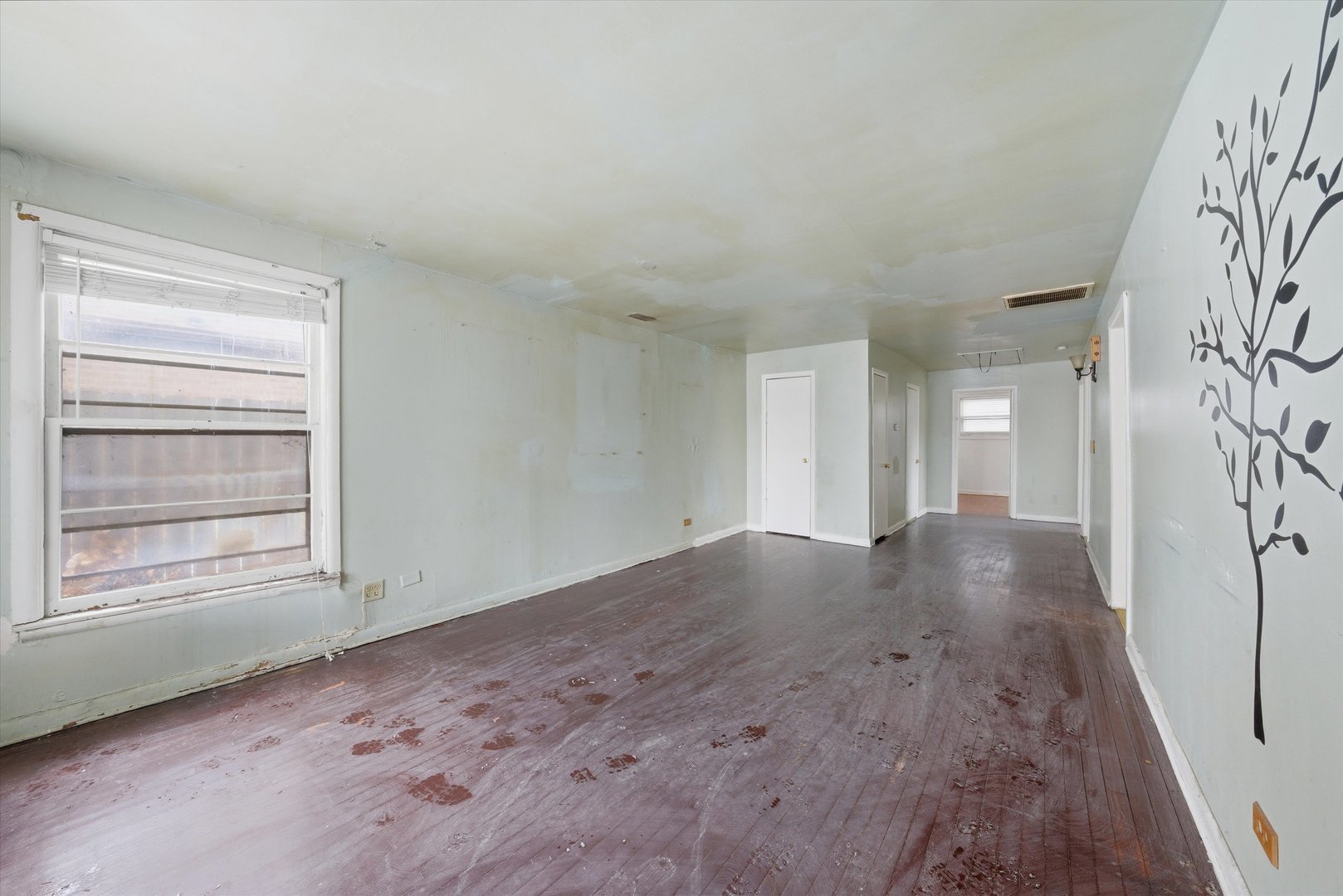 129 49th Avenue, Bellwood, IL 60104