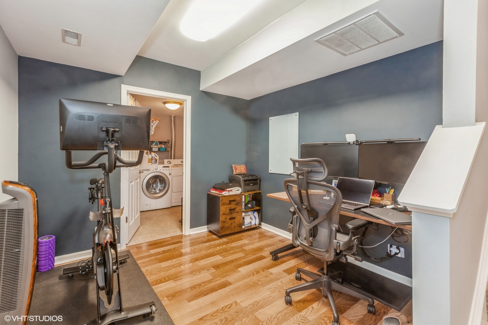 375 N Commerce Street, Aurora, IL 60504