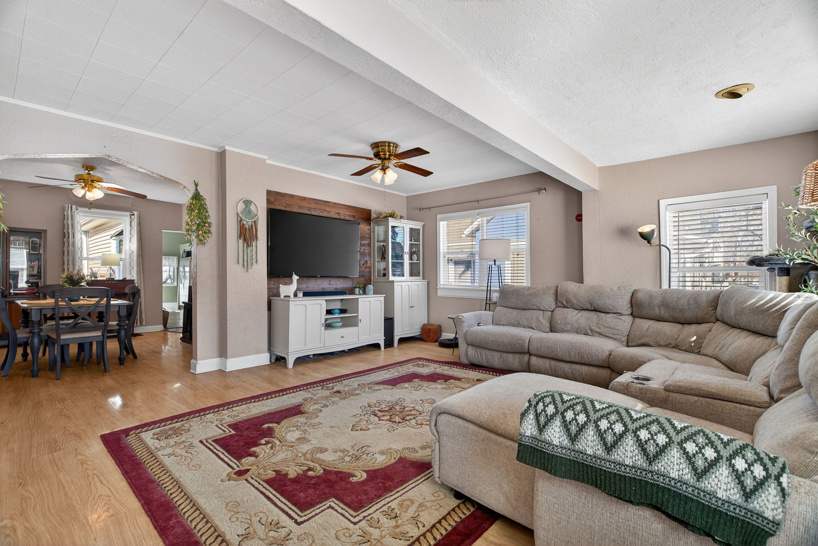 519 S Washington Street, Lockport, IL 60441