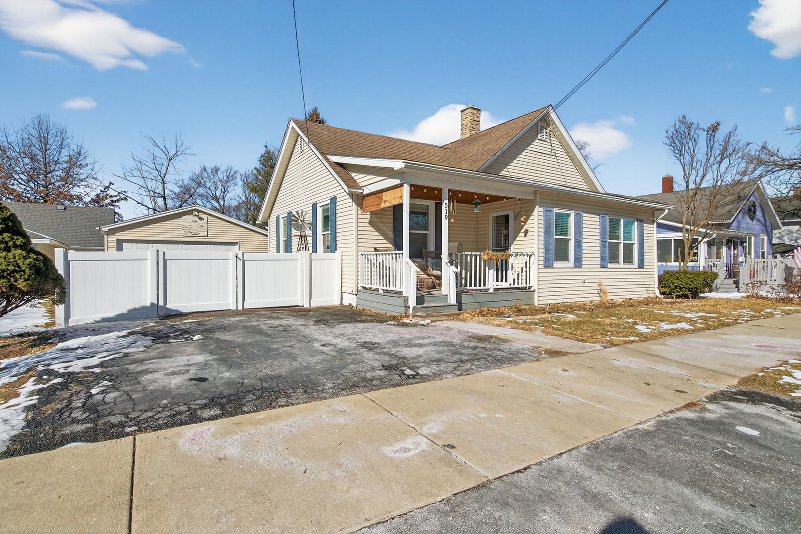 519 S Washington Street, Lockport, IL 60441