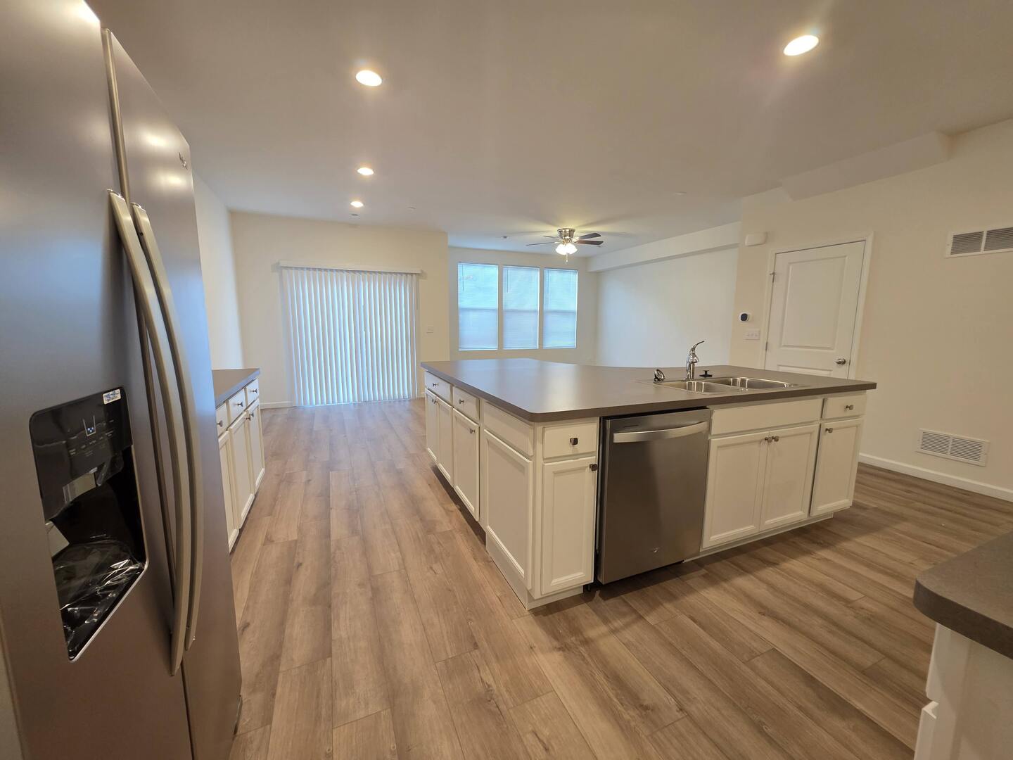 5915 Hawkweed Drive #08703, Naperville, IL 60564