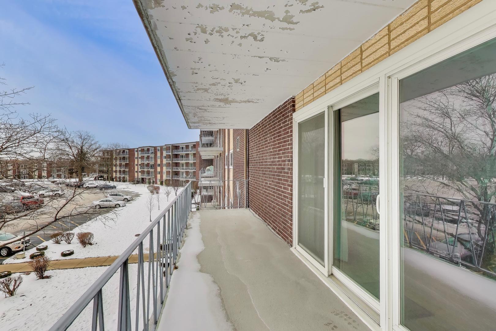 2900 MAPLE Avenue #22C, Downers Grove, IL 60515
