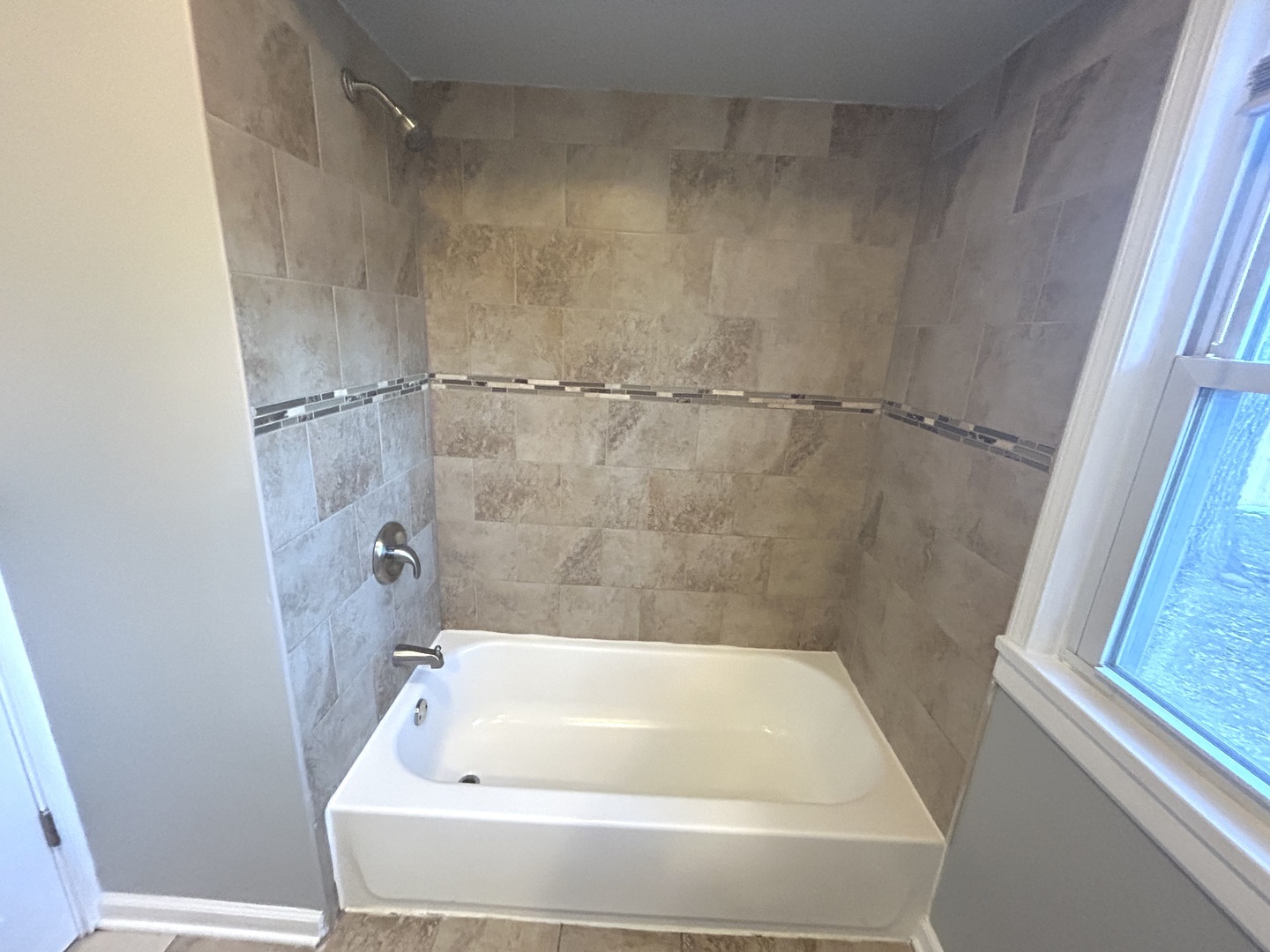 656 E 159th Place, South Holland, IL 60473