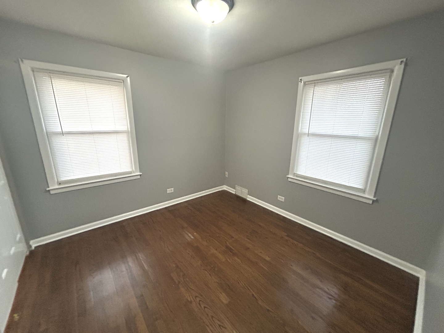 656 E 159th Place, South Holland, IL 60473