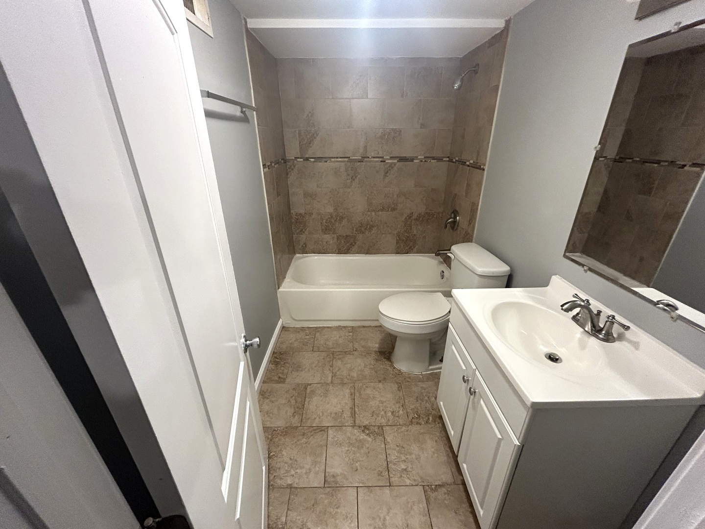 656 E 159th Place, South Holland, IL 60473