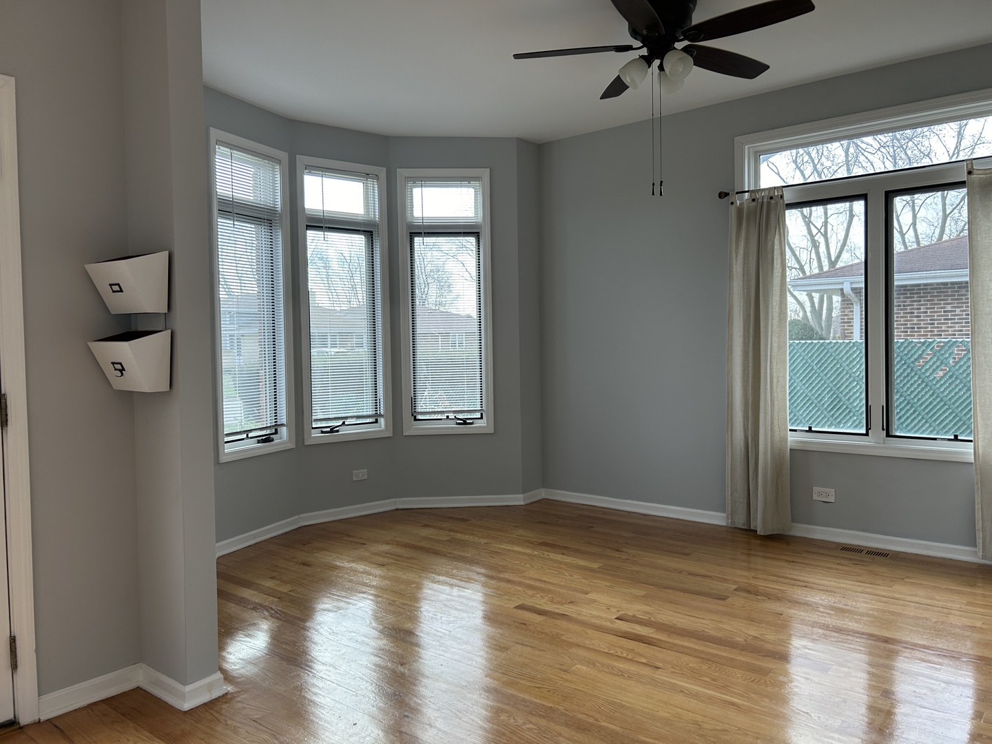 1226 S BELMONT Avenue, Arlington Heights, IL 60005