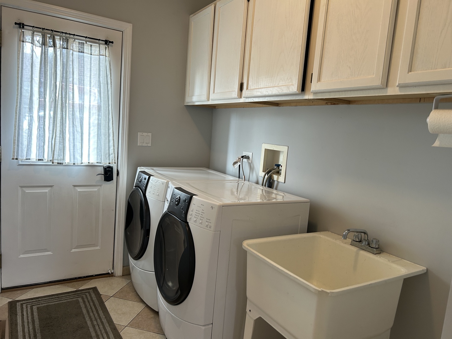 1226 S BELMONT Avenue, Arlington Heights, IL 60005