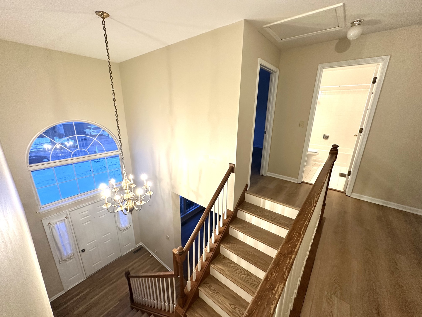 1008 Victoria Drive, Fox River Grove, IL 60021