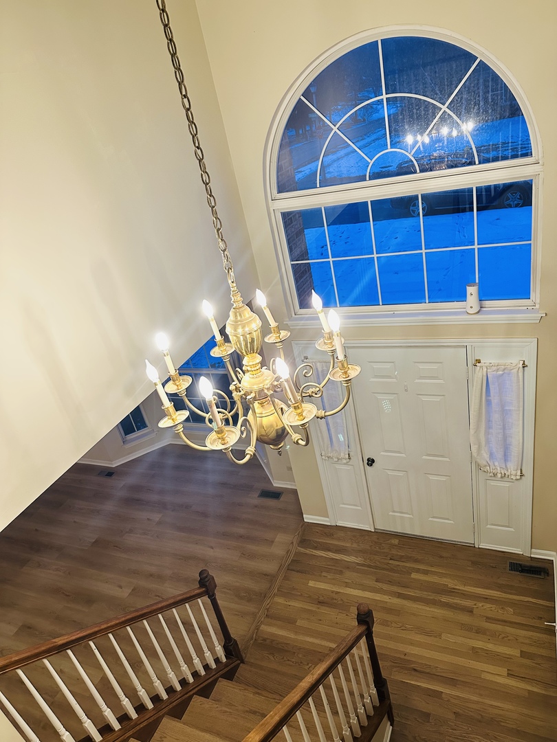 1008 Victoria Drive, Fox River Grove, IL 60021