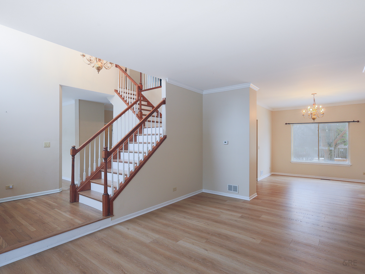 1008 Victoria Drive, Fox River Grove, IL 60021