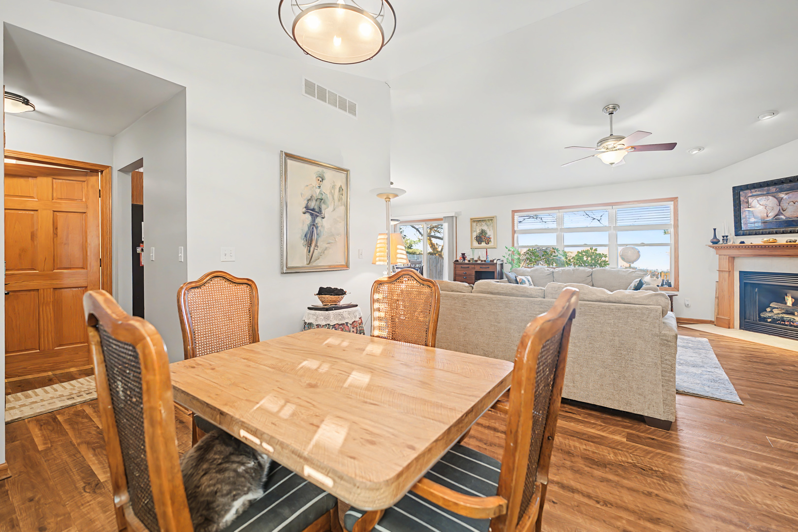 1172 Arneita Street, Sycamore, IL 60178