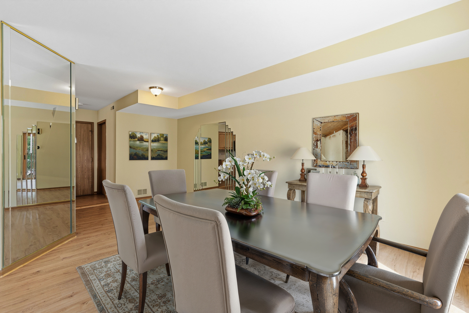 15534 Whitehall Lane, Orland Park, IL 60462