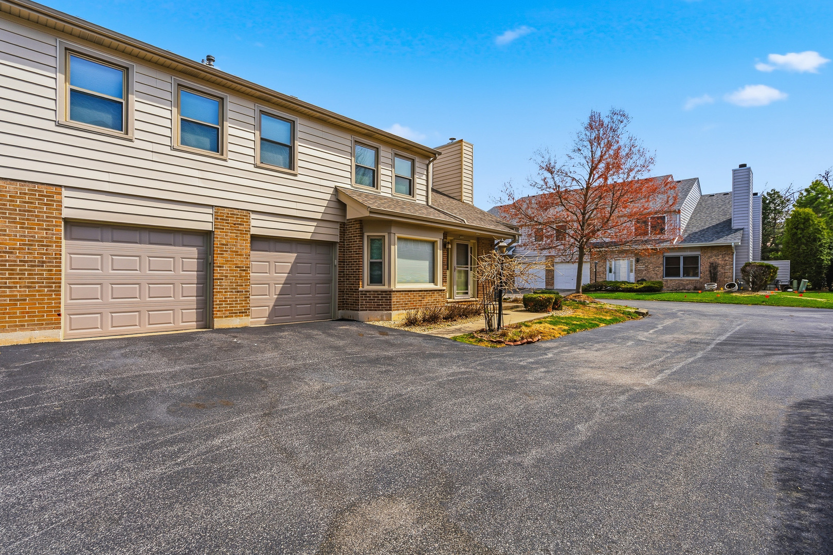 15534 Whitehall Lane, Orland Park, IL 60462