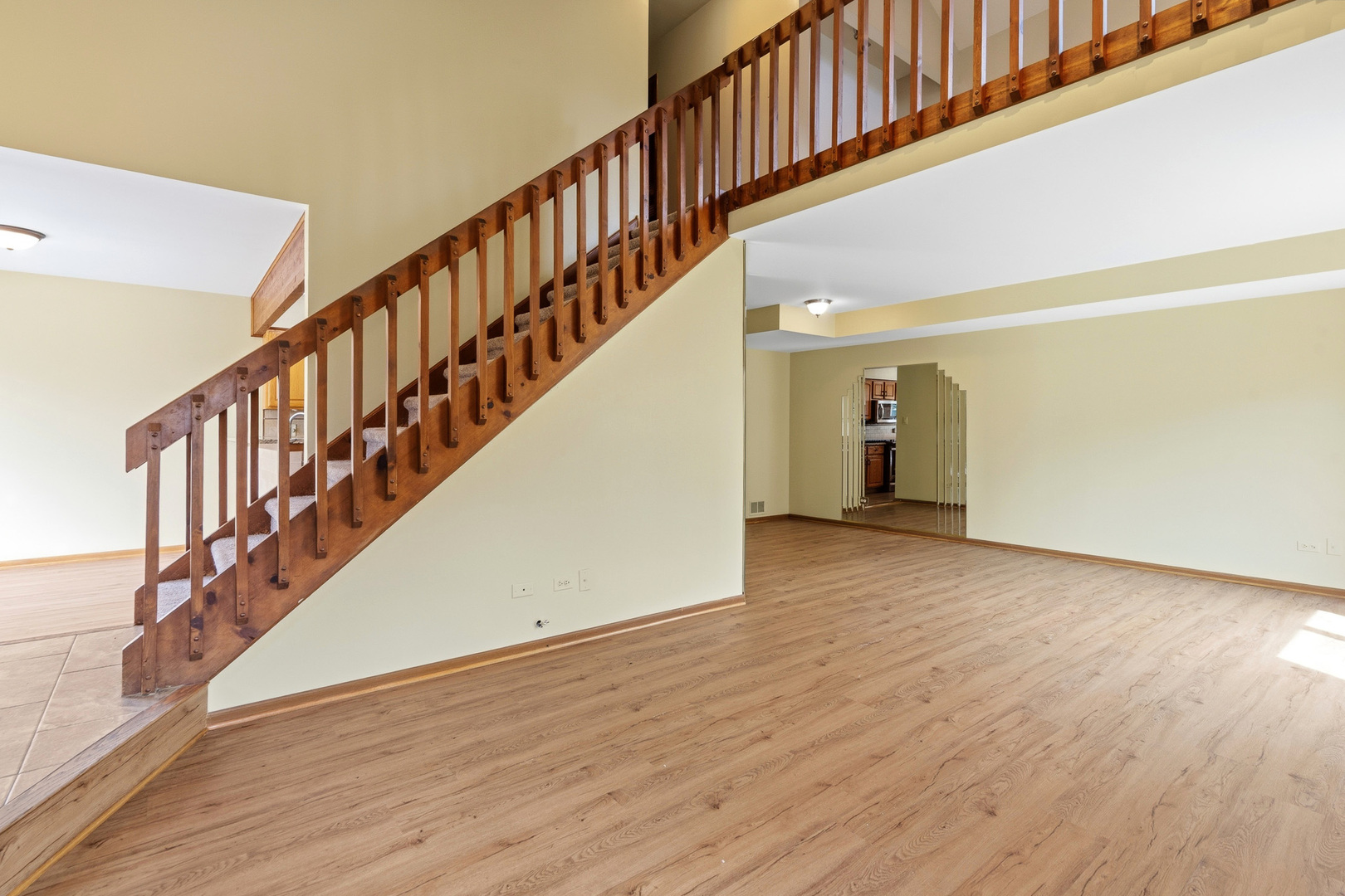 15534 Whitehall Lane, Orland Park, IL 60462