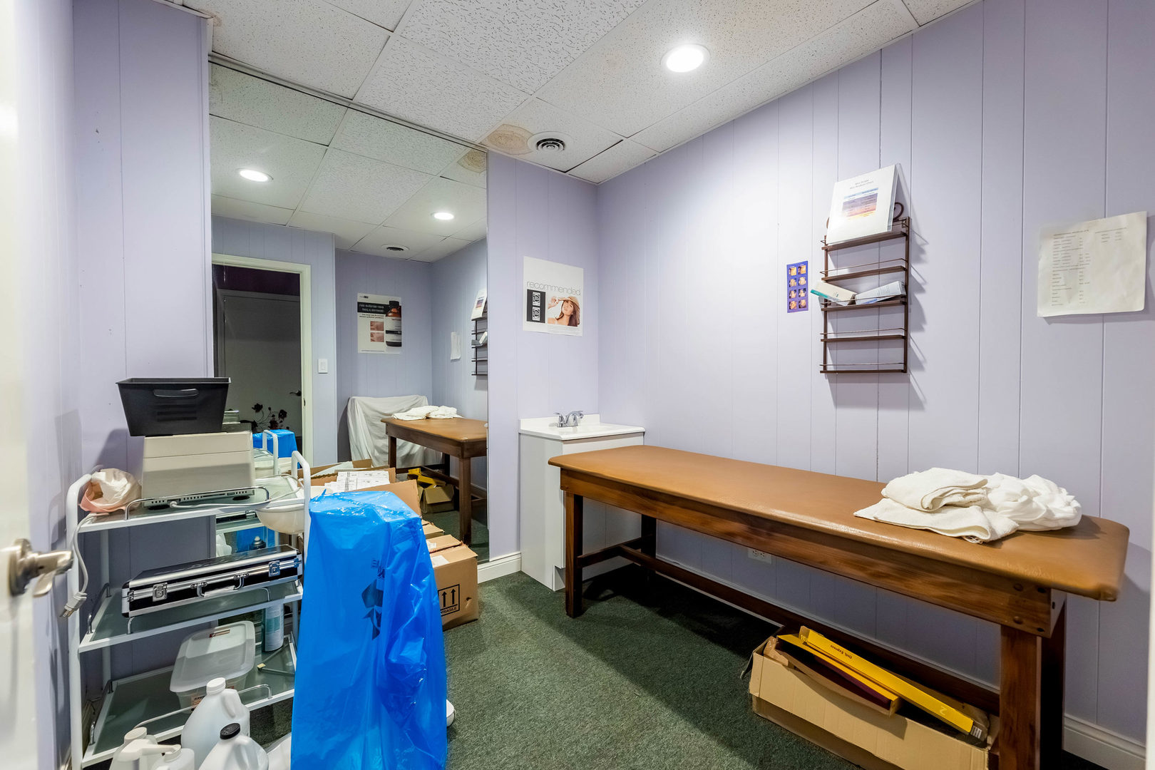 2832 N Milwaukee Avenue, Chicago, IL 60618