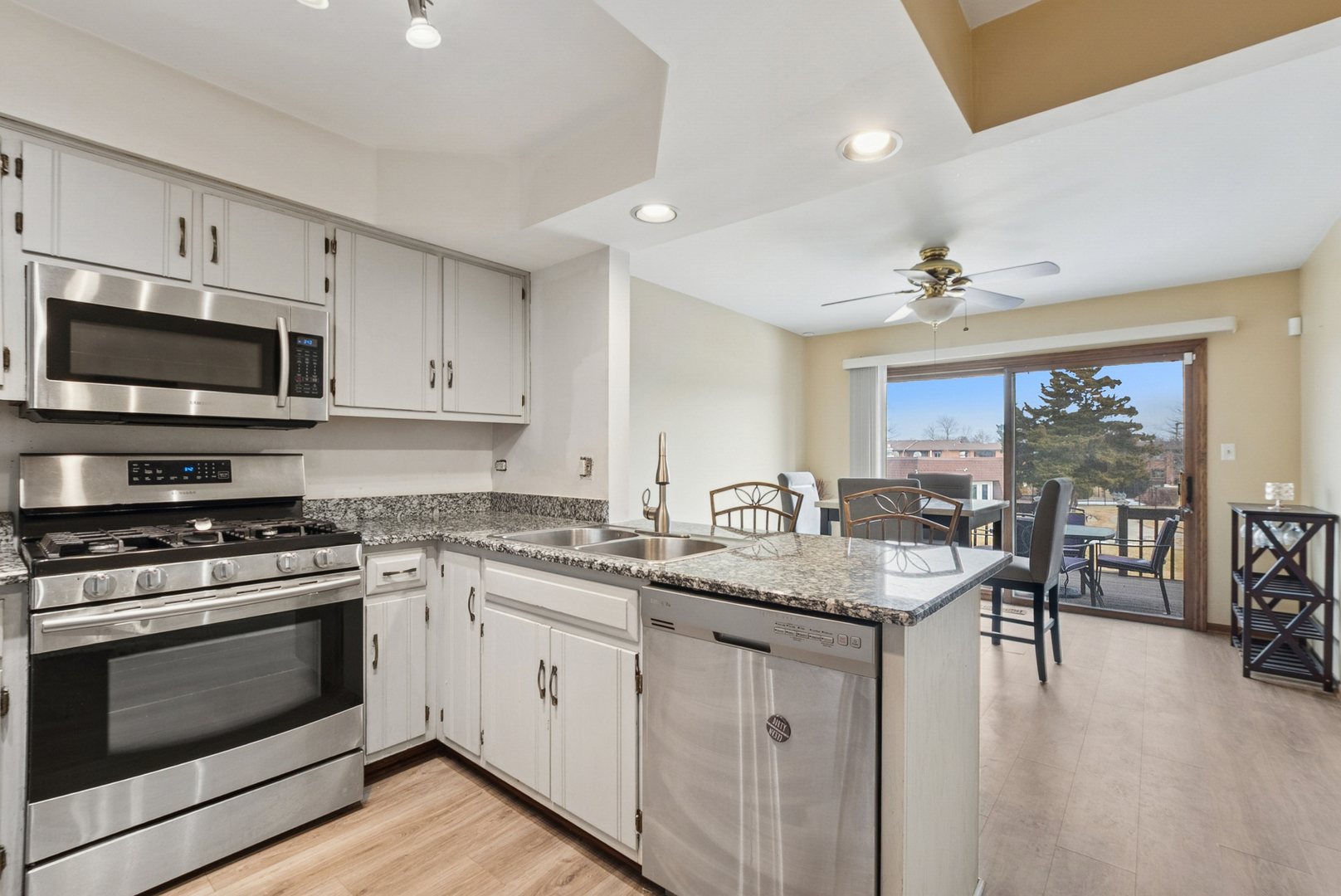 1429 Woodhollow Drive, Flossmoor, IL 60422