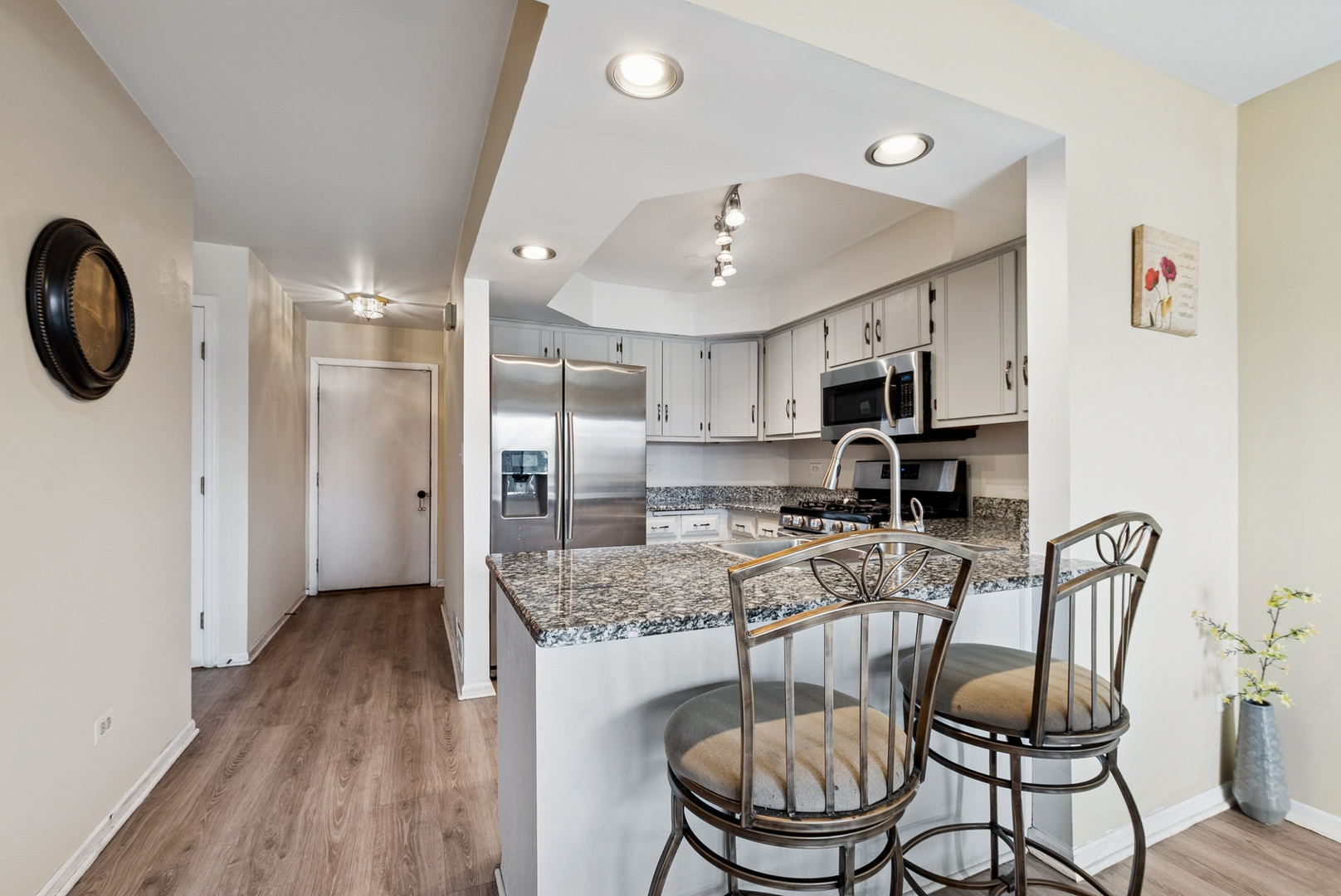 1429 Woodhollow Drive, Flossmoor, IL 60422