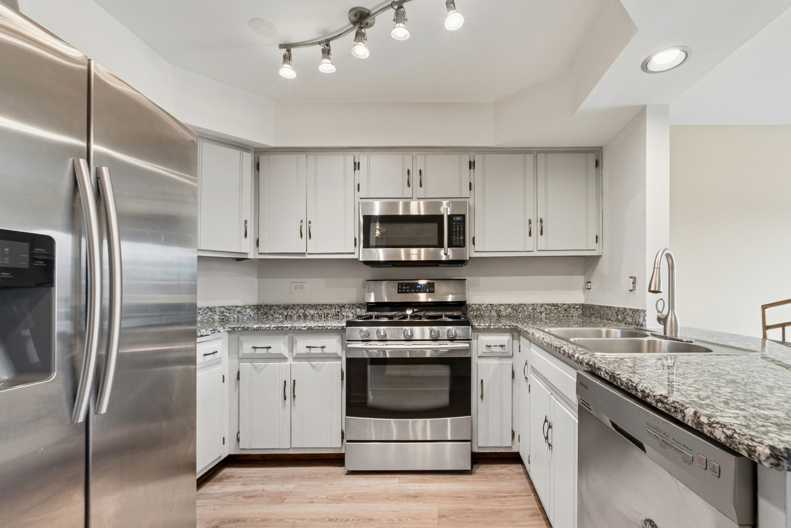 1429 Woodhollow Drive, Flossmoor, IL 60422