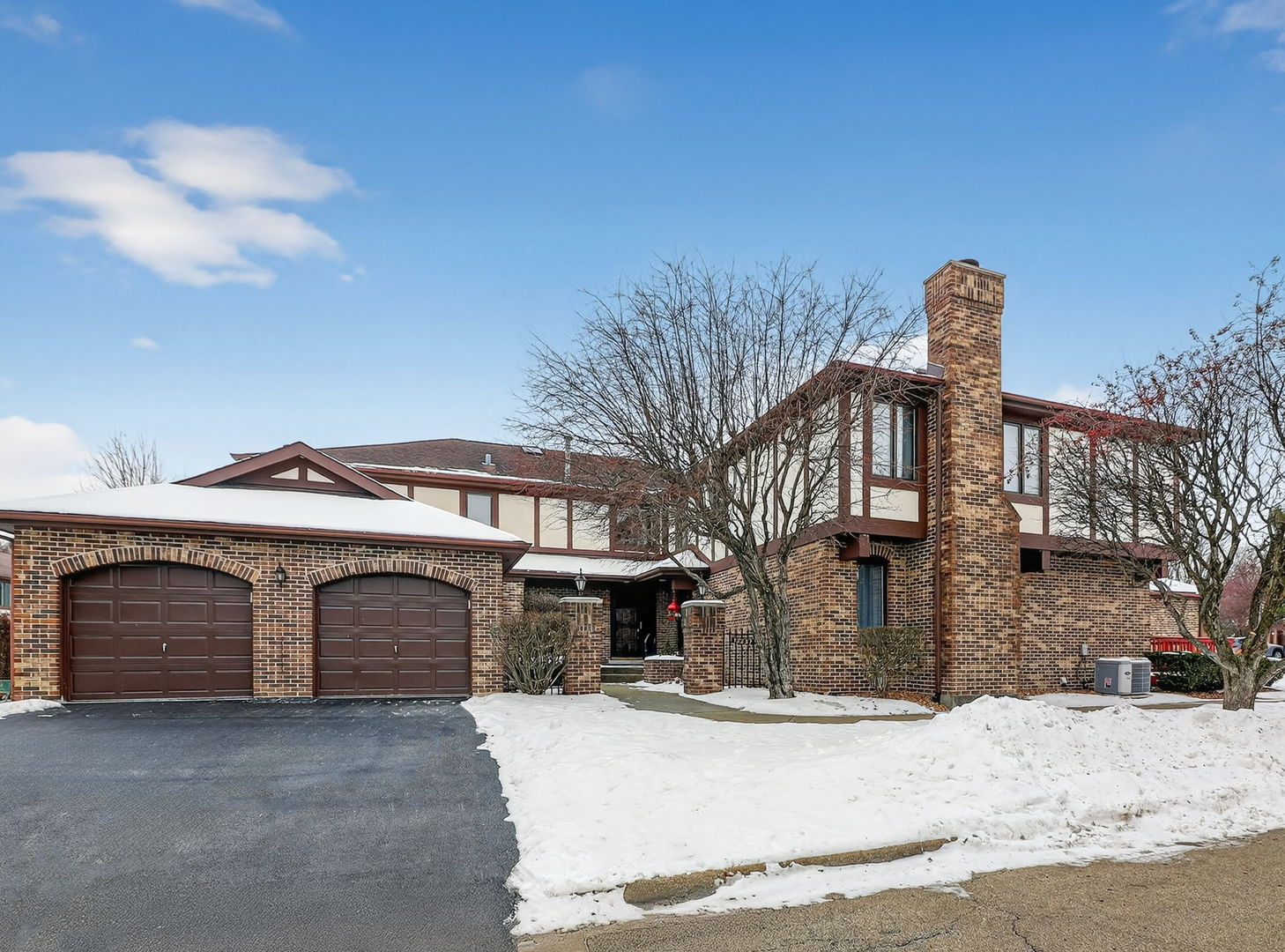 12233 S Dogwood Lane #B2, Palos Heights, IL 60463