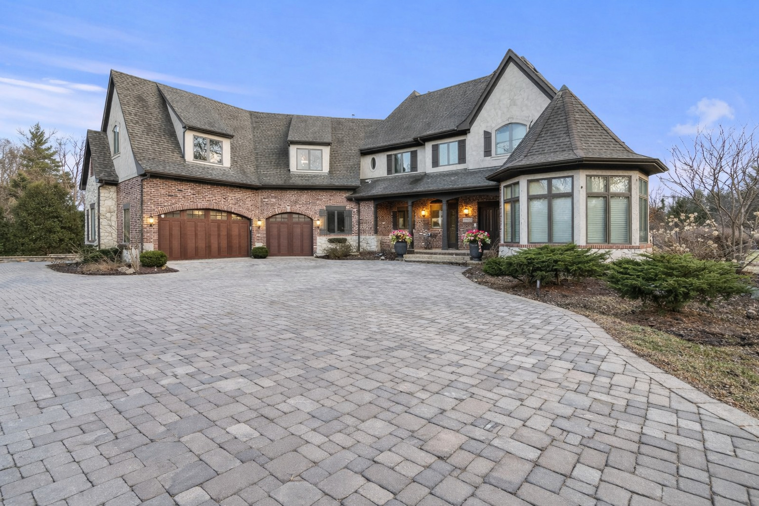 23W711 Hobson Road, Naperville, IL 60540