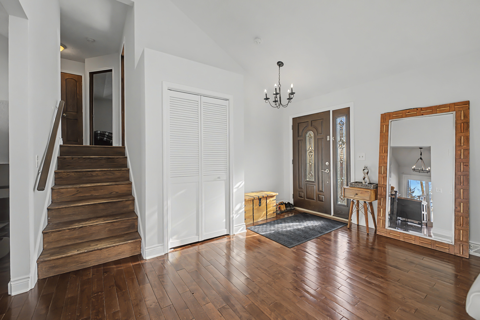 24914 W Illini Drive, Plainfield, IL 60544