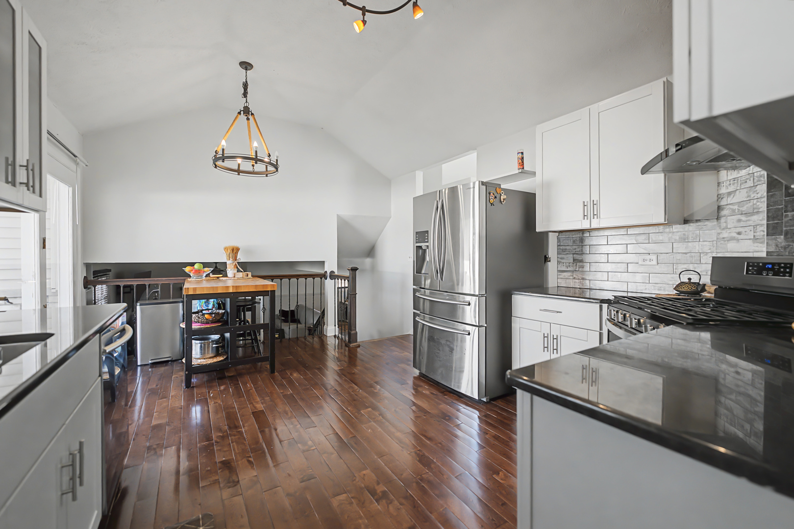 24914 W Illini Drive, Plainfield, IL 60544