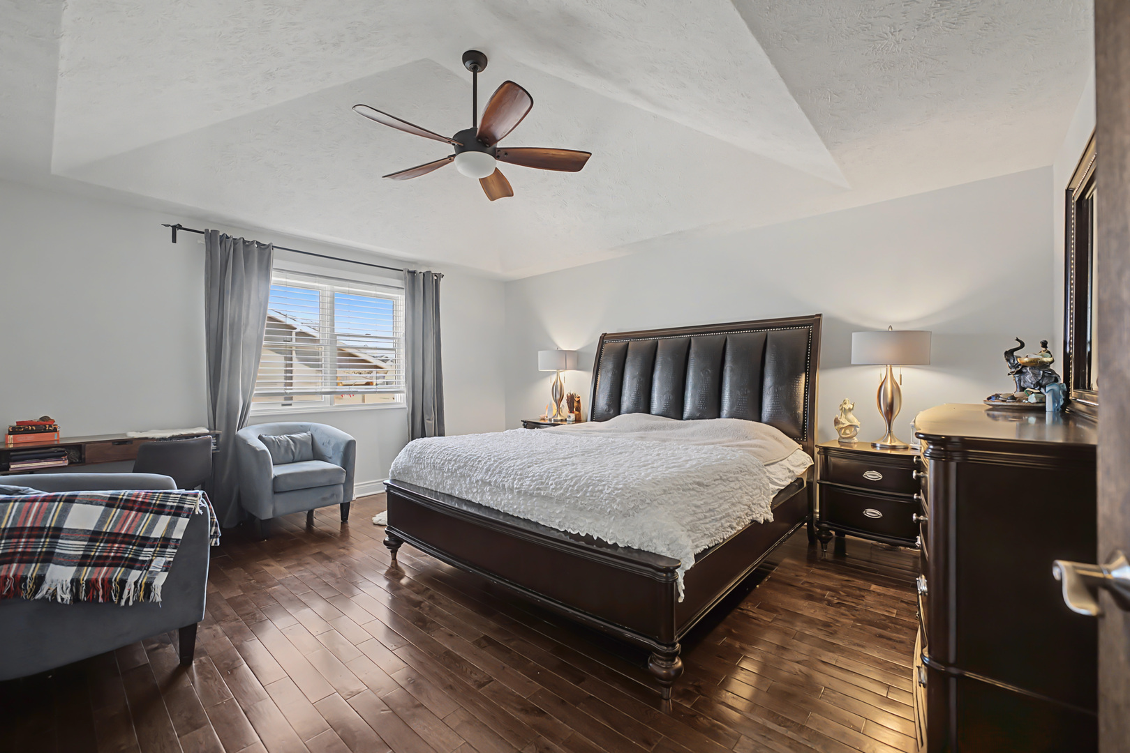 24914 W Illini Drive, Plainfield, IL 60544