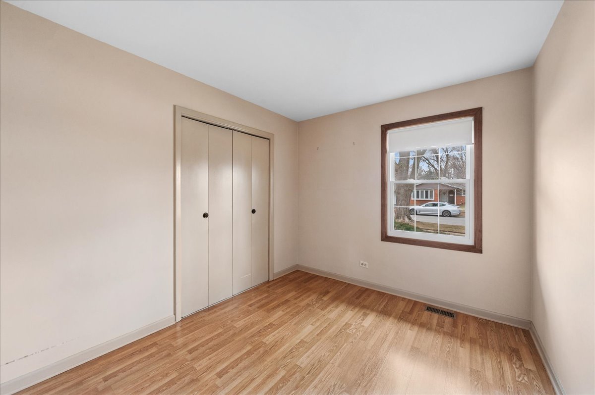 234 Peach Tree Lane, Elk Grove Village, IL 60007