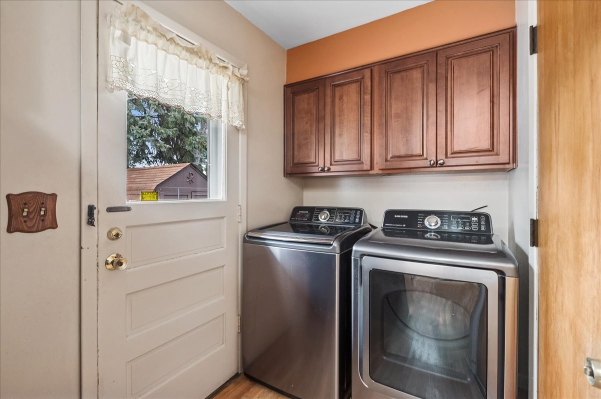 234 Peach Tree Lane, Elk Grove Village, IL 60007