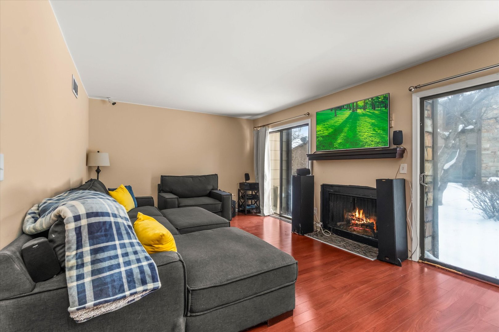 111 Aberdeen Court, Geneva, IL 60134