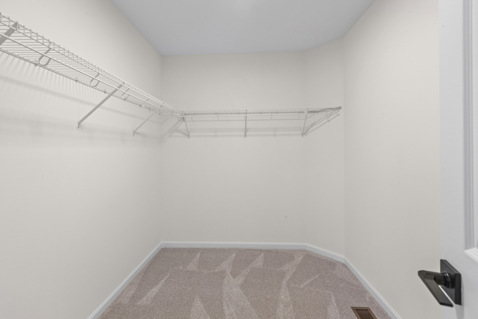 2607 Lexington Lane, Naperville, IL 60540