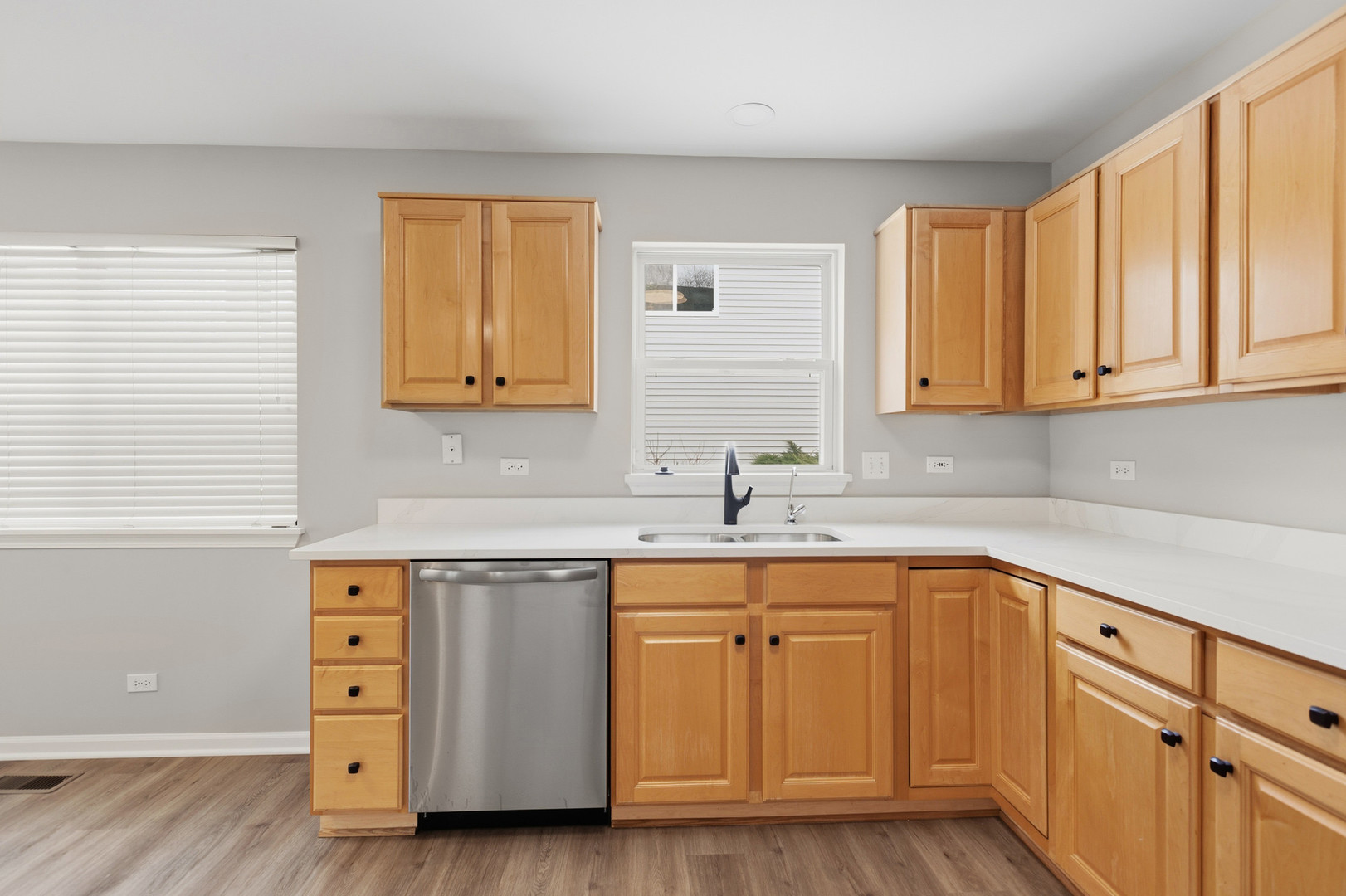 2607 Lexington Lane, Naperville, IL 60540