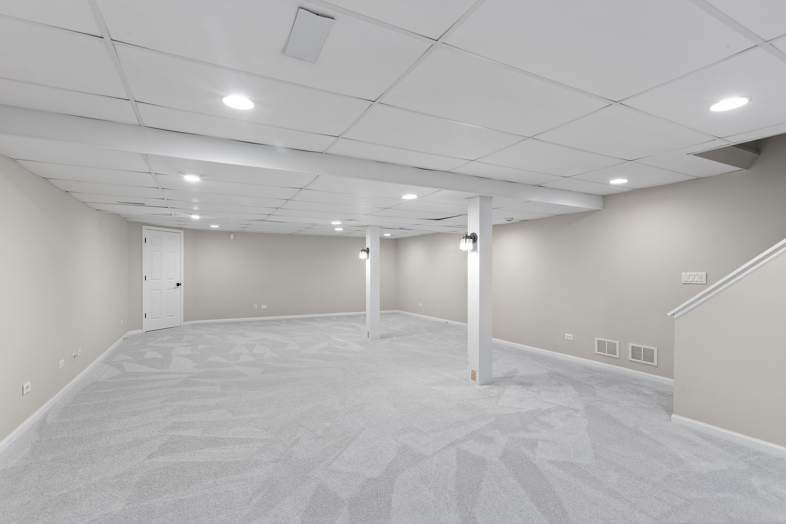 2607 Lexington Lane, Naperville, IL 60540