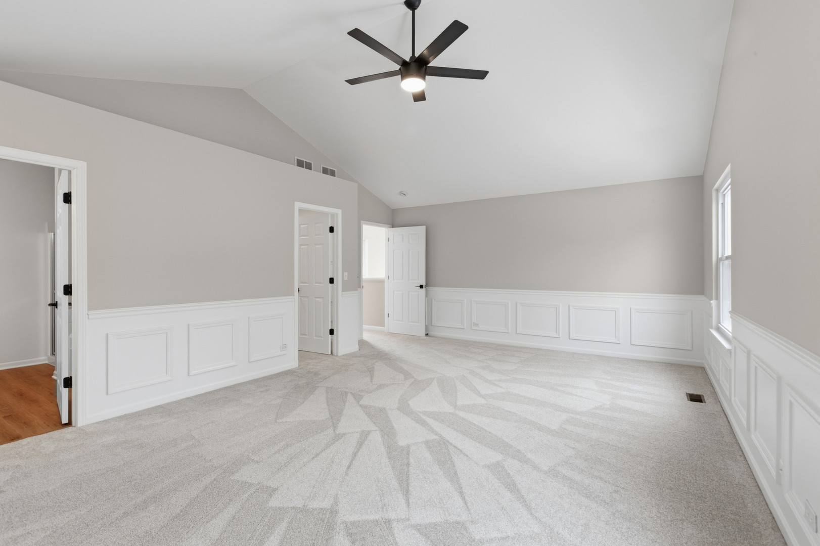 2607 Lexington Lane, Naperville, IL 60540