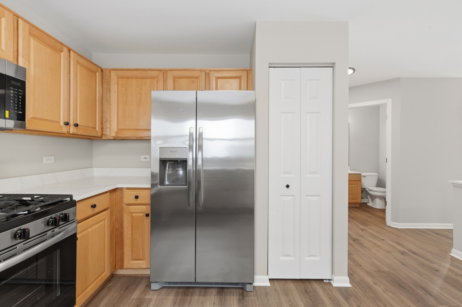 2607 Lexington Lane, Naperville, IL 60540