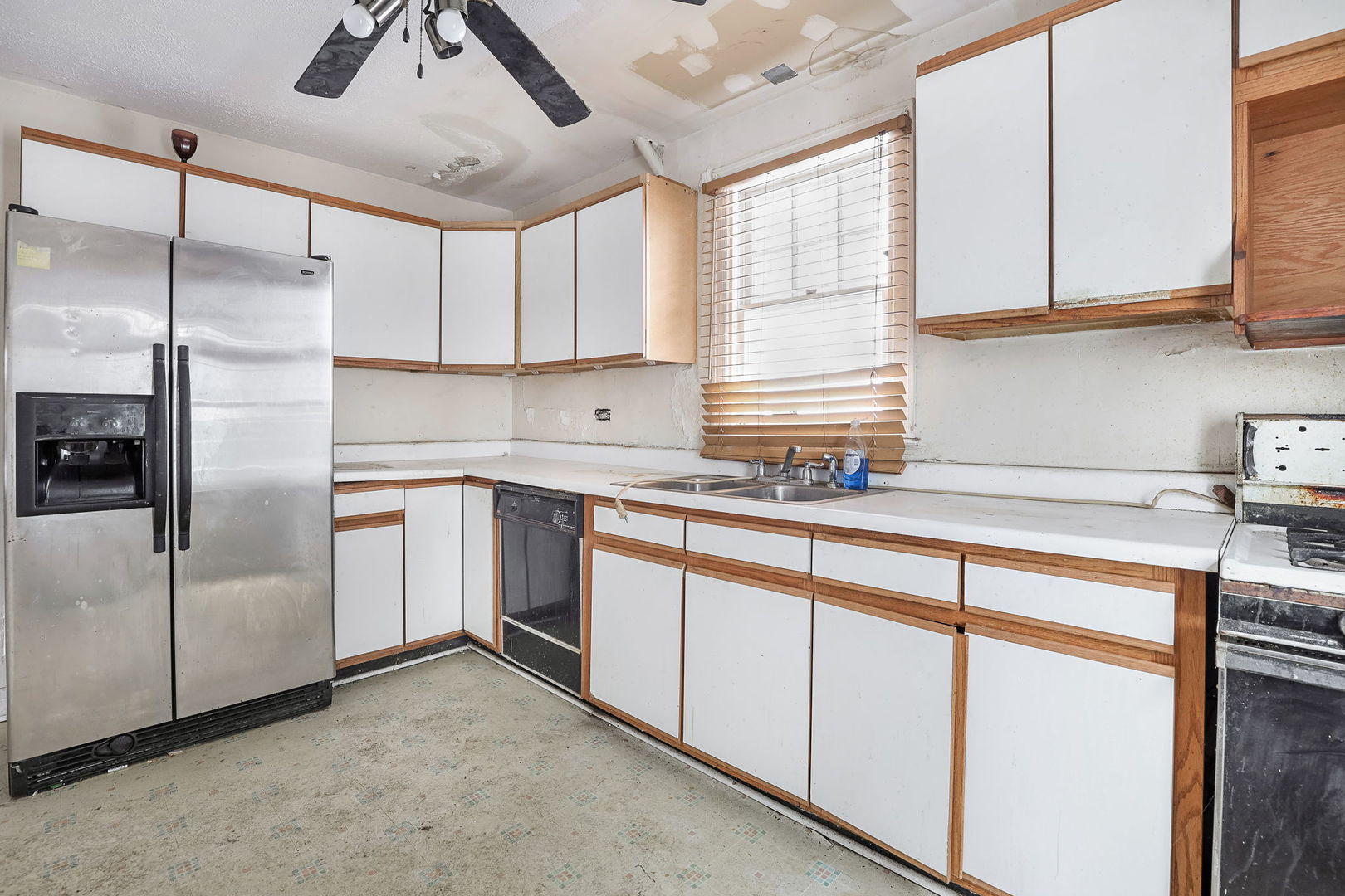 1815 Cleveland Street, Evanston, IL 60202