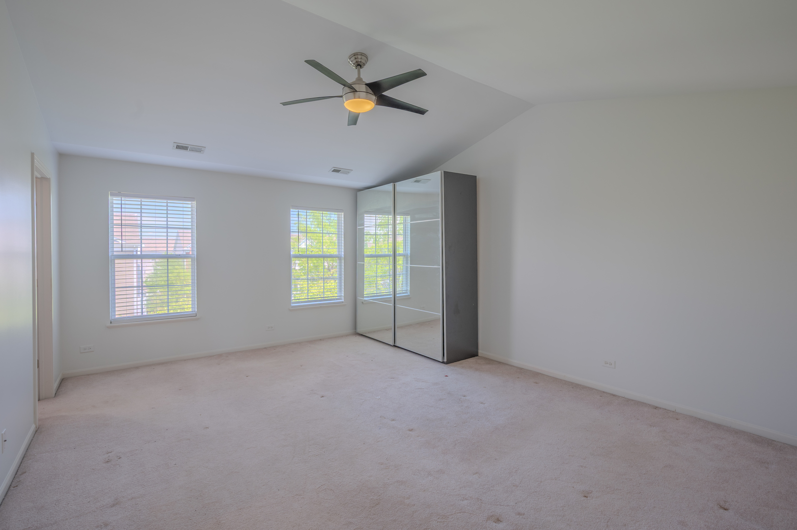 733 Station Boulevard, Aurora, IL 60504
