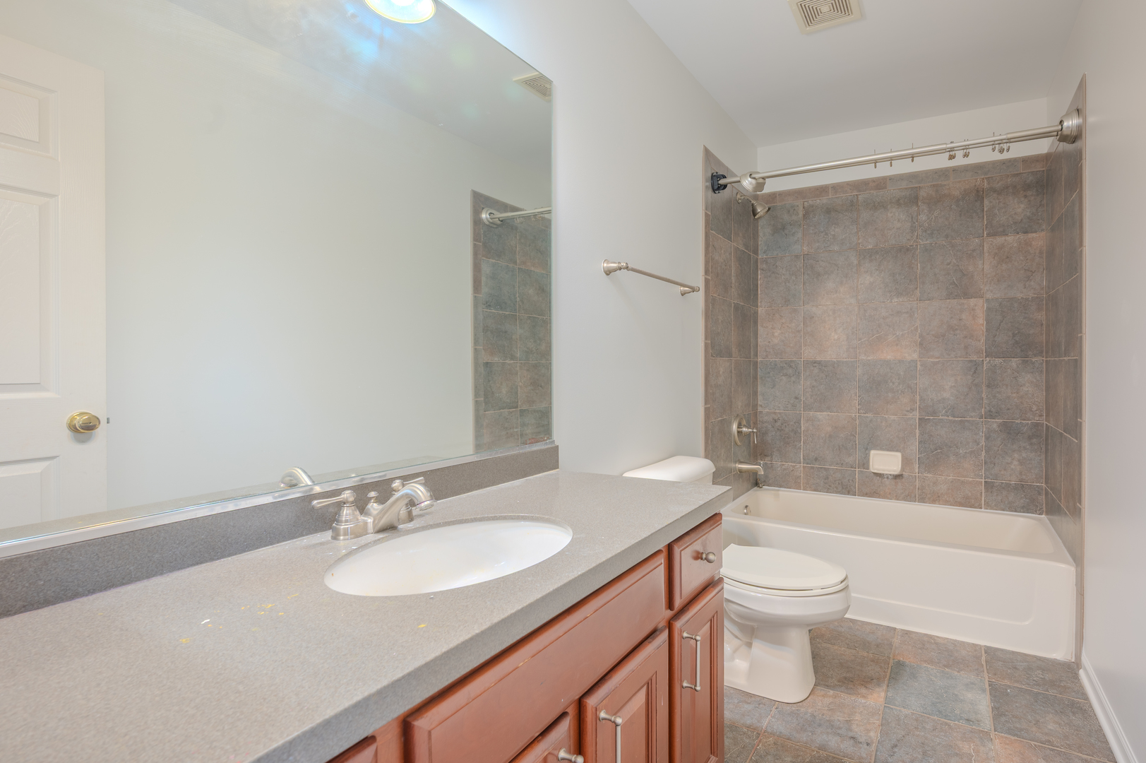 733 Station Boulevard, Aurora, IL 60504