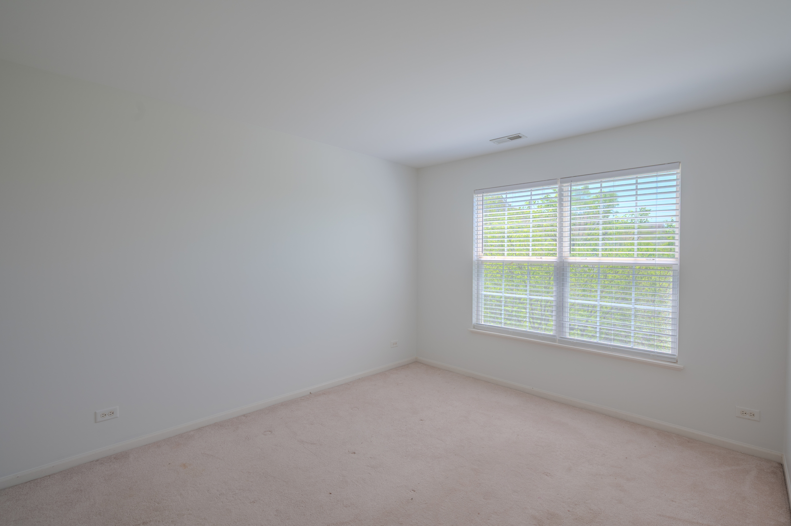 733 Station Boulevard, Aurora, IL 60504