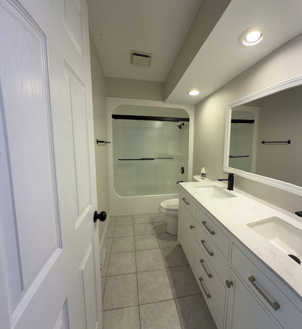 855 Riverside Drive, Dixon, IL 61021