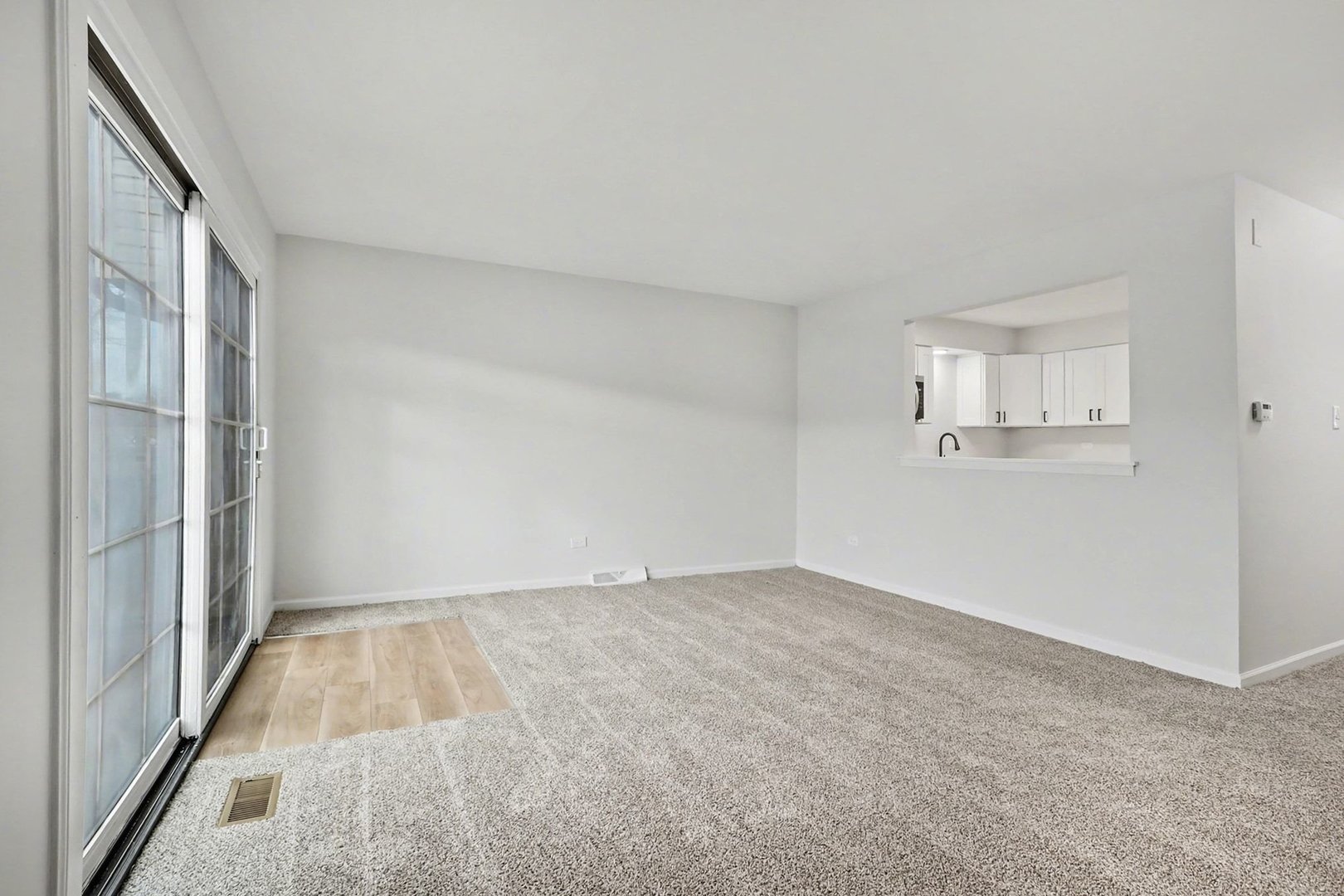 7644 S Cork Avenue, Justice, IL 60458