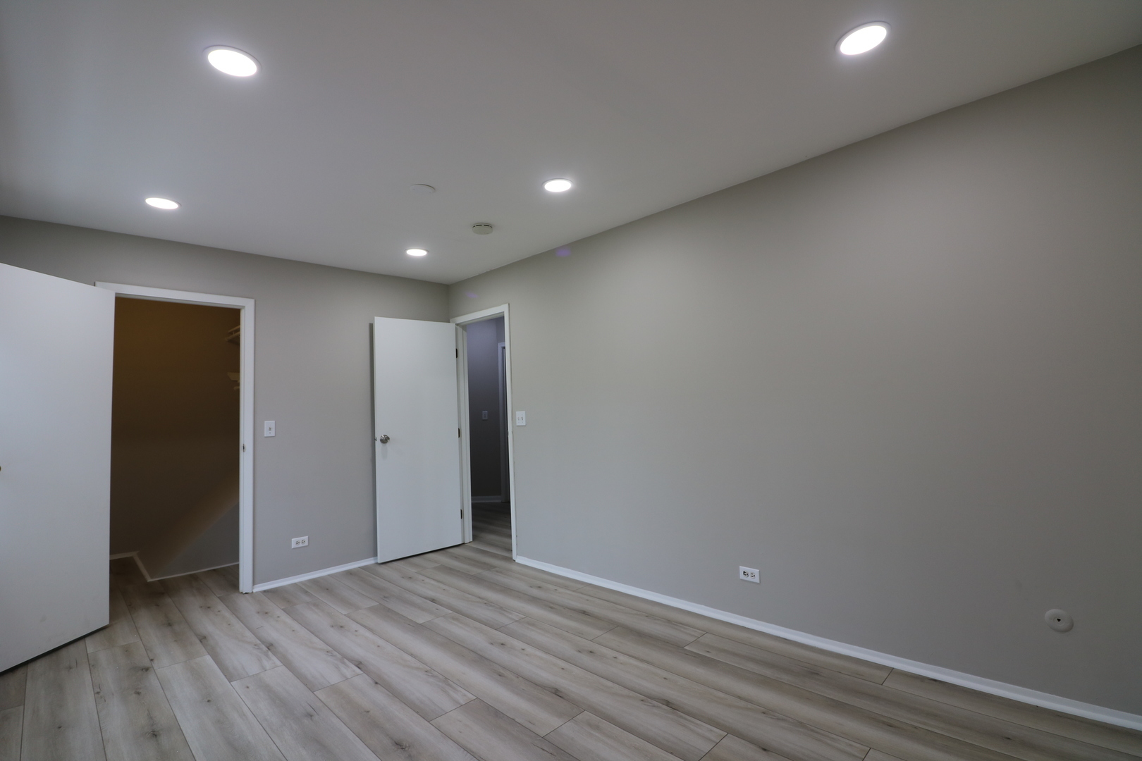 360 Farmingdale Circle #360, Vernon Hills, IL 60061