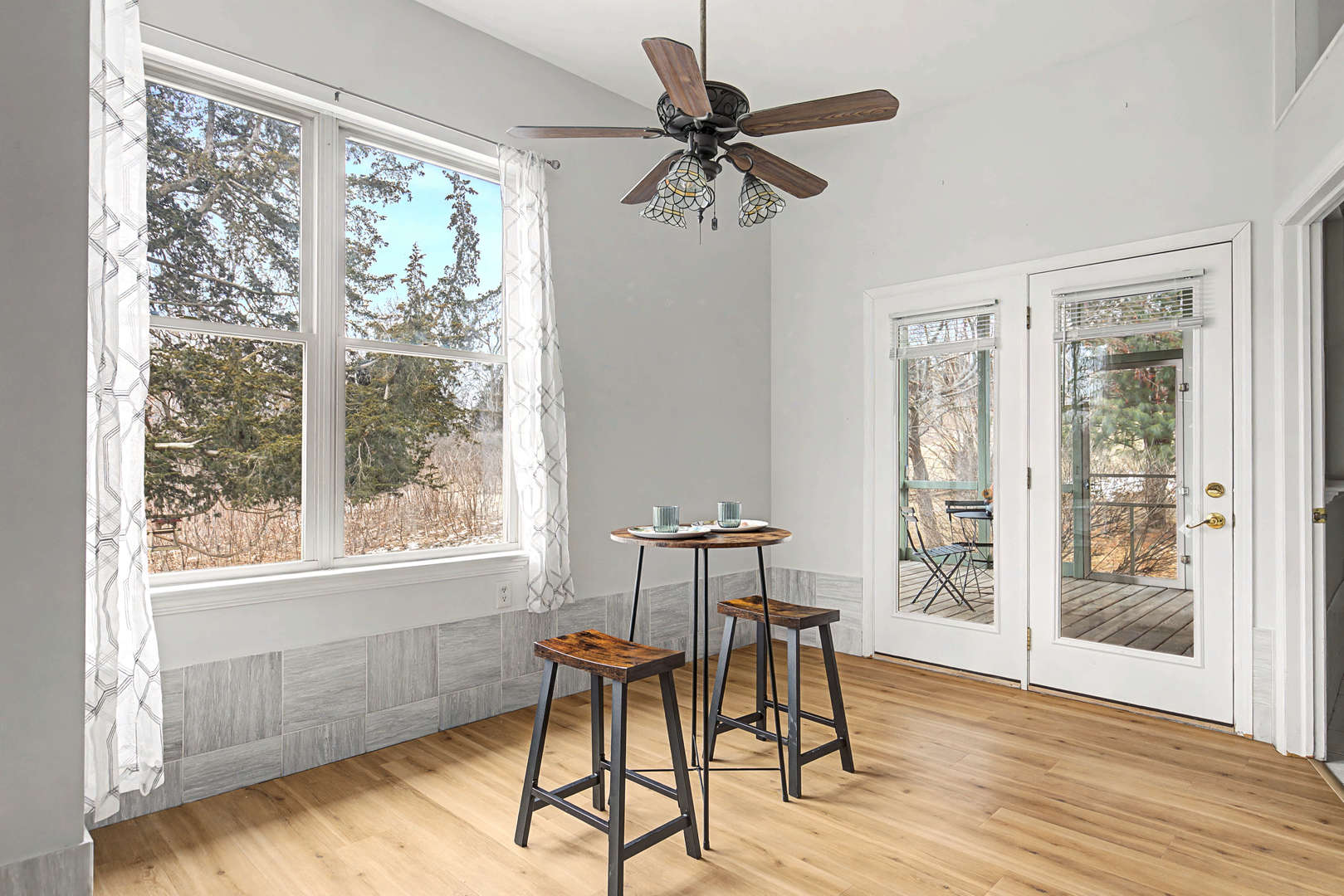 1 Waterford Drive, Galena, IL 61036